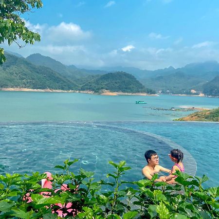 Mai Chau Hideaway Lake Resort Buitenkant foto